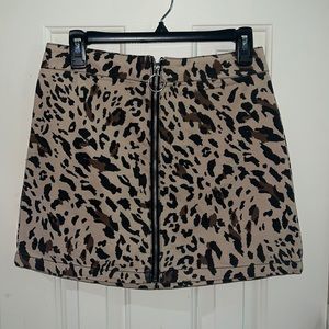 Zippered Leopard Print Mini Skirt